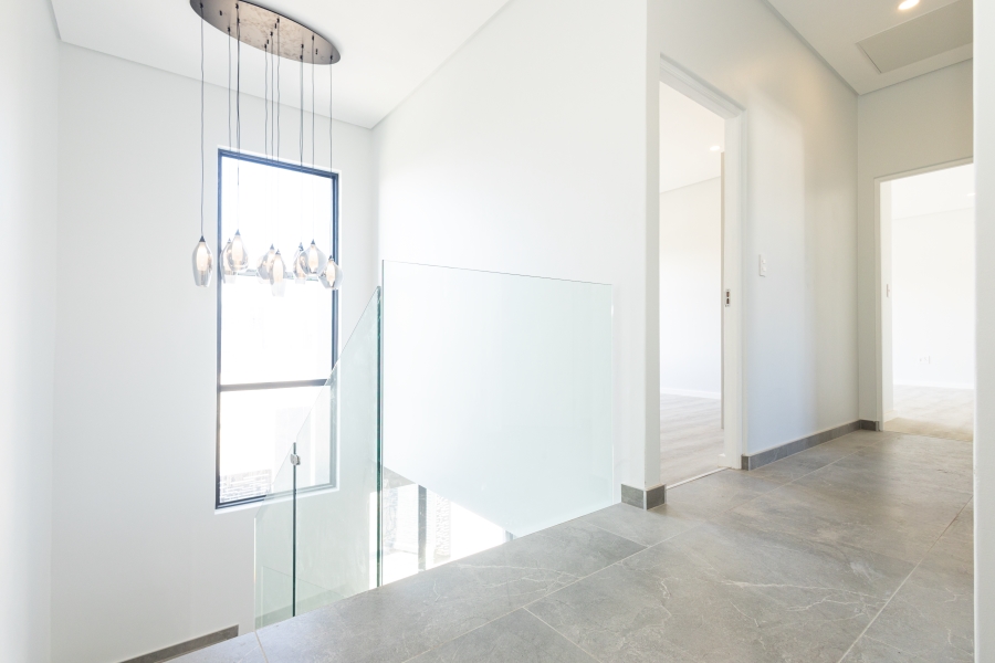 4 Bedroom Property for Sale in Sandown Western Cape